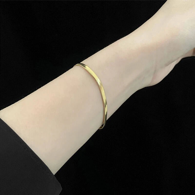 18K Gold Herringbone Snake Chain Bracelet – 7.9"