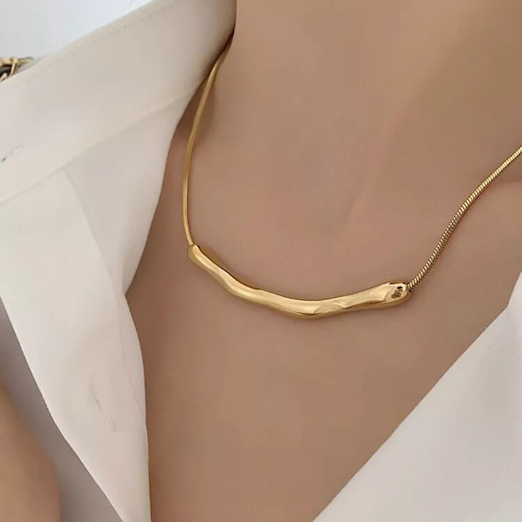 18K Gold Arc Chain Necklace – Stainless Steel