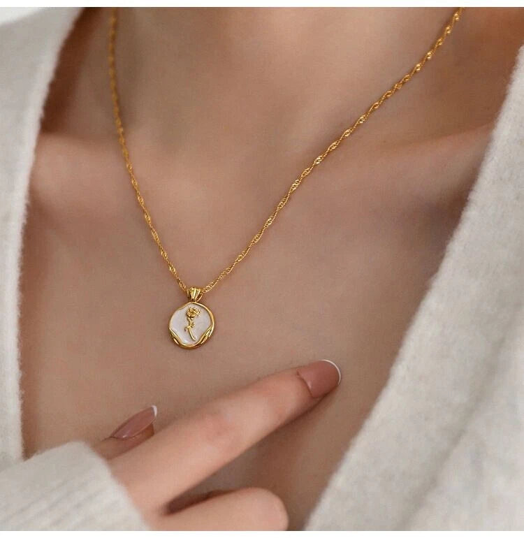 "Gold Rose Charm Pendant Necklace"