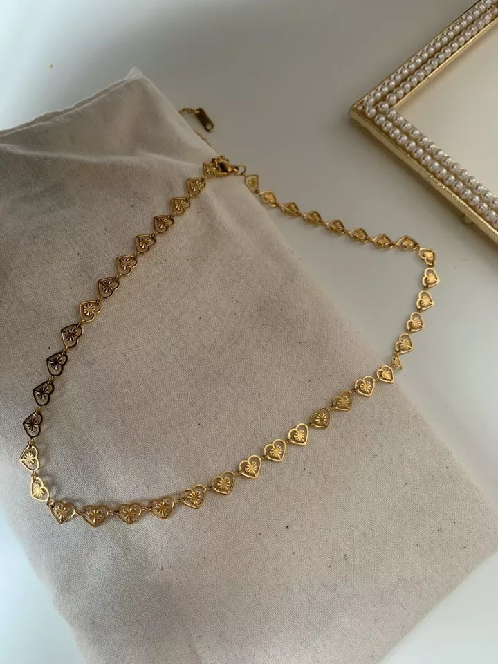 18K Gold Heart Bracelet & Gold Necklace